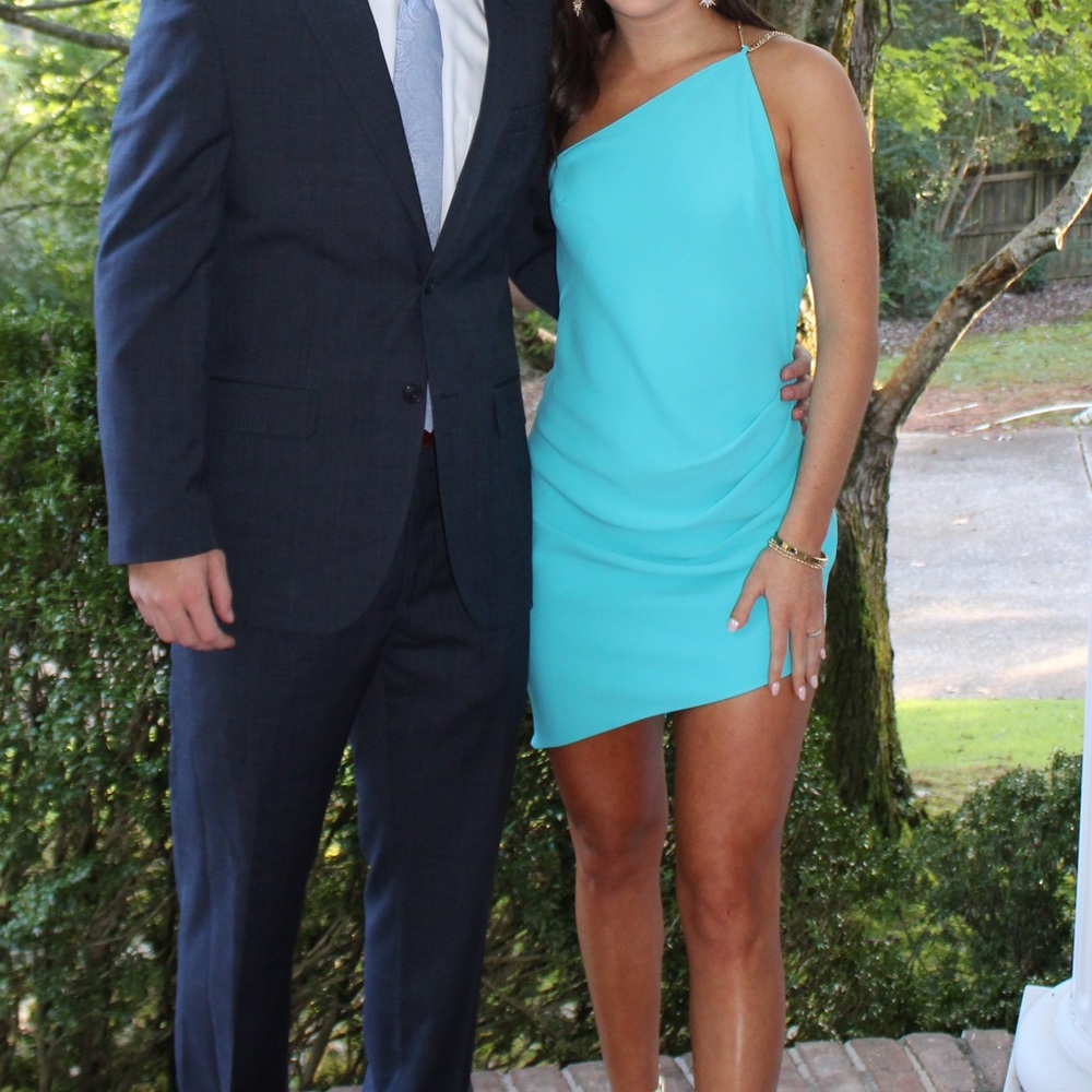 Amanda uprichard blue dress!